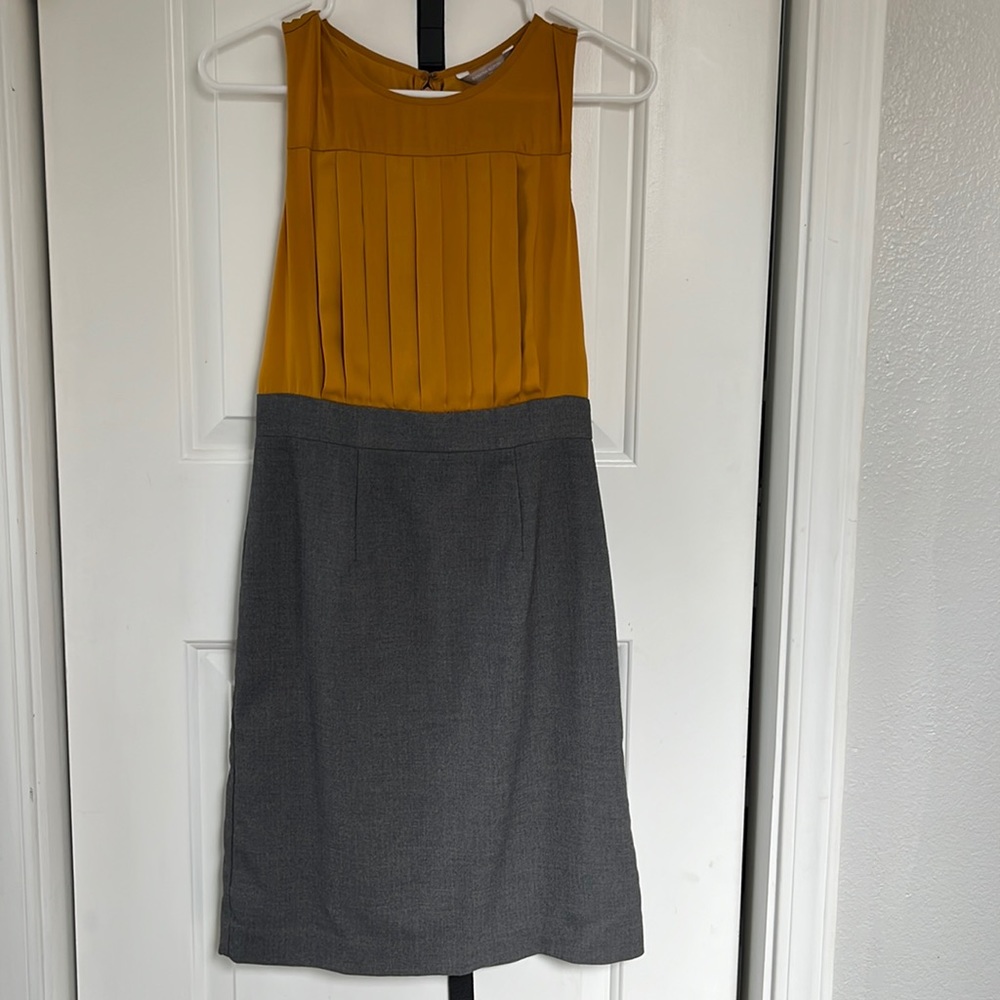 Banana republic mustard and gray colored pencil dress